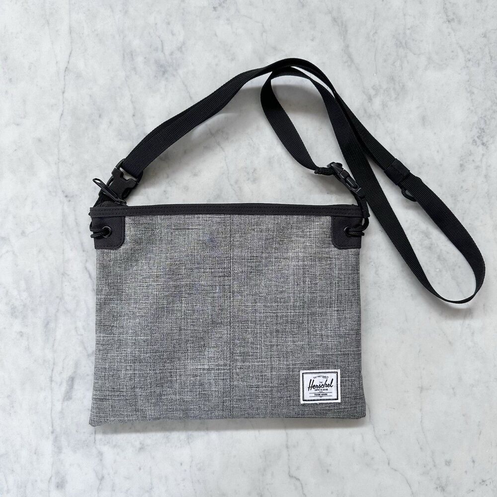 Herschel Supply Co ALDER Crossbody Bag Gray Travel Pouch Sleeve Adjustable Strap